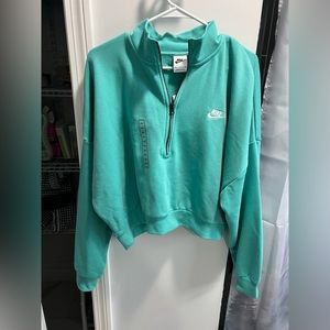 Nike Crop 1/2 Zip Pullover